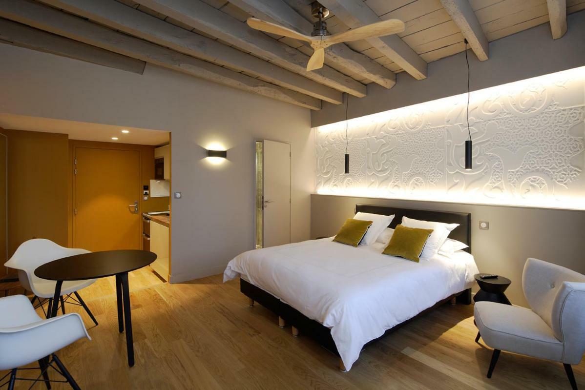 Les Maisons Du Pont - Charme & Caractere Aubusson  Esterno foto